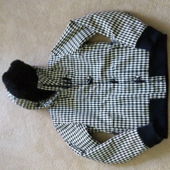 Roxy Limited Edition Jacket Size Small - Picture 14 of 14